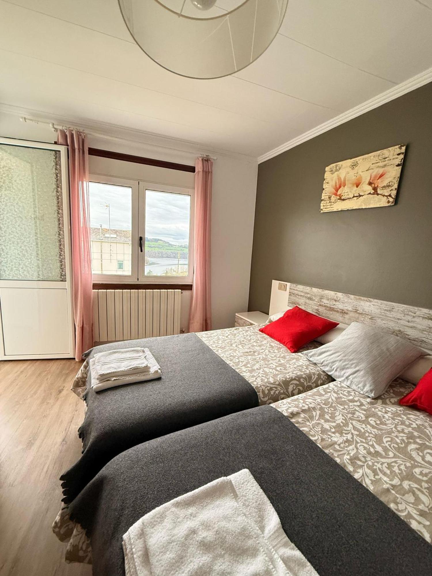 Apartamentos Portolux Portomarín Extérieur photo